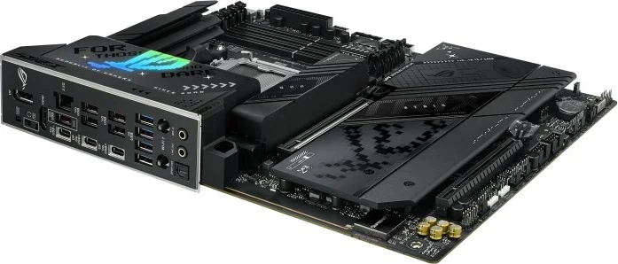 Matična plošča ASUS ROG STRIX X870-F GAMING WIFI, Socket AM5, ATX, črna