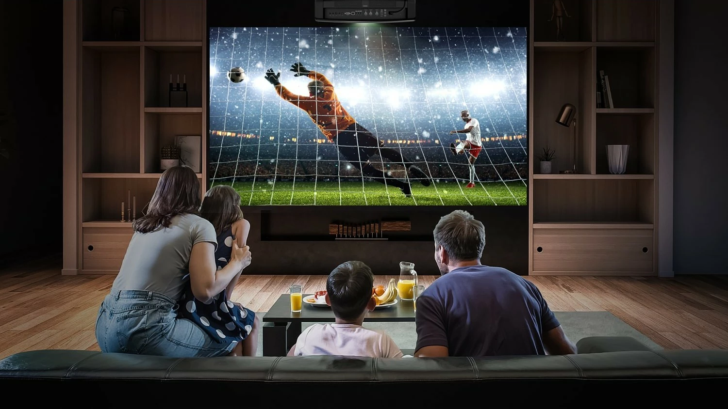 Projektor UHD 5000 lm Optoma UHZ68LV, laser, 3840x2160, črn