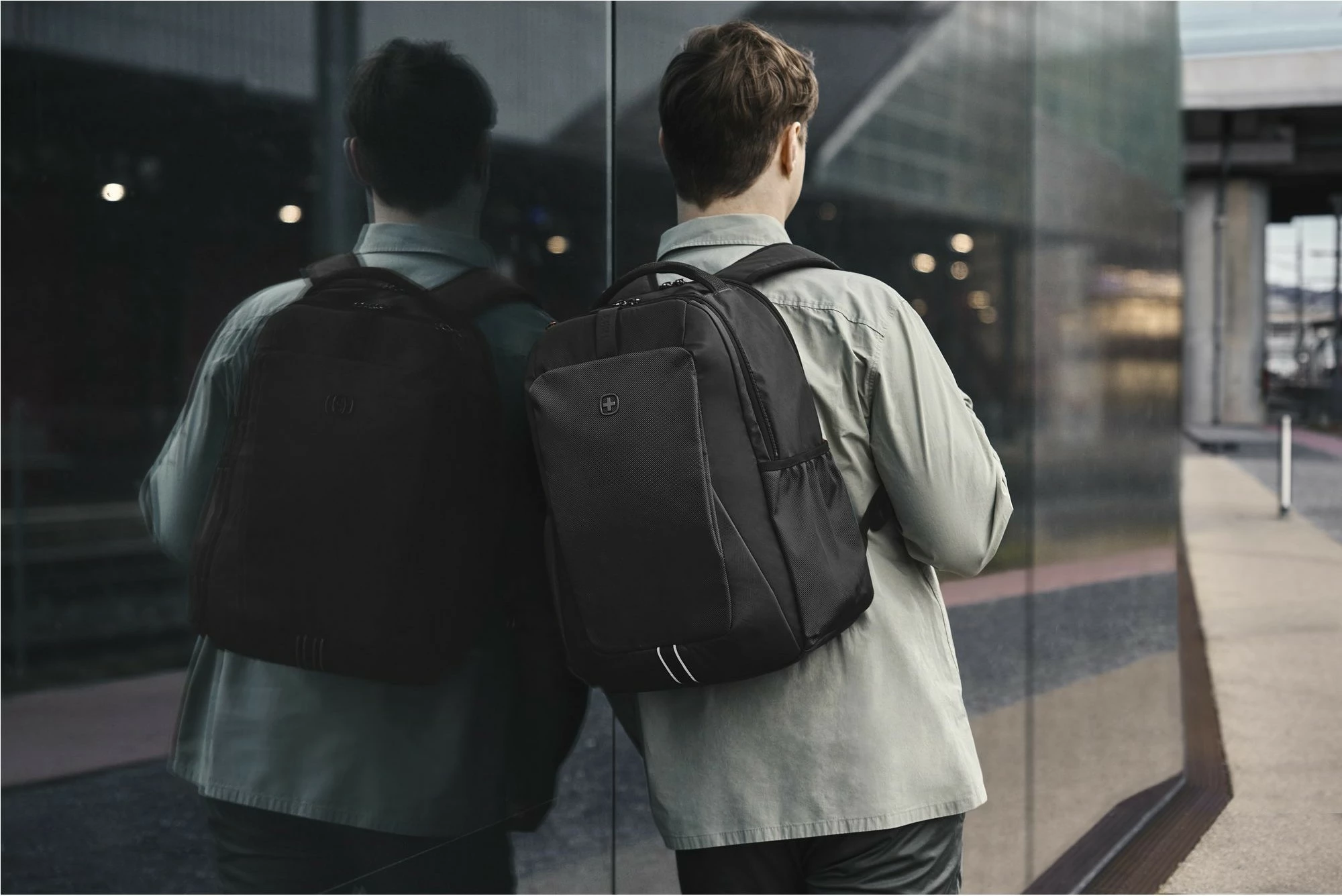 Nahrbtnik Wenger XE Professional, 15,6-palčni, z žepom za tablico, črn