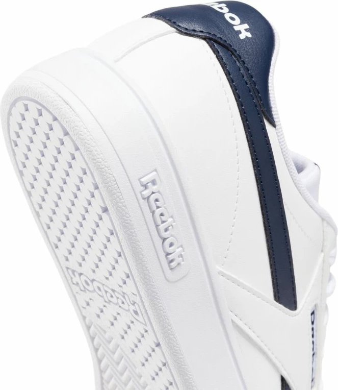 Superge, Reebok, bele