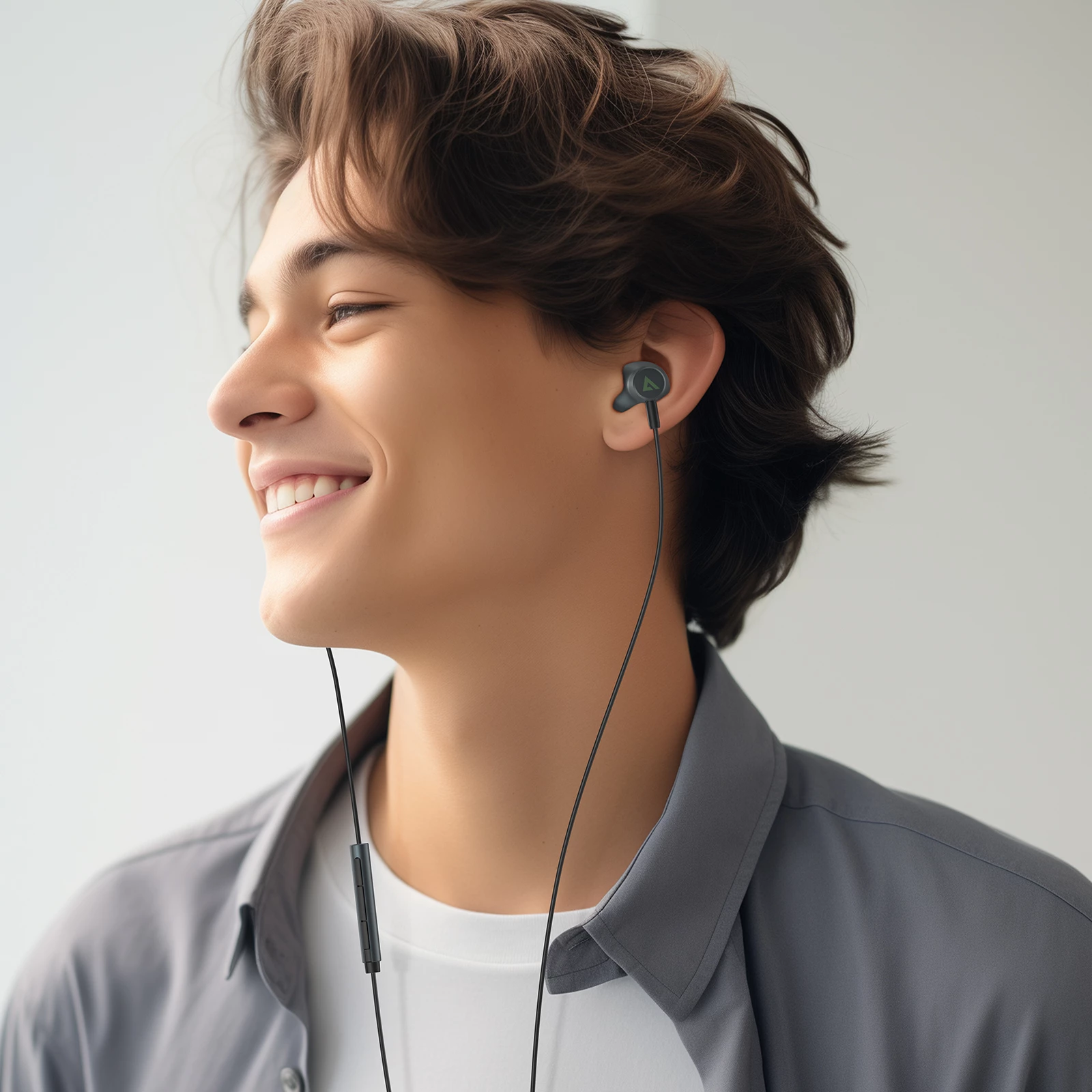 Slušalke in-ear Acefast L1 z Lightning, mikrofon in daljinskim upravljalnikom na kablu, 1,2 m, črne