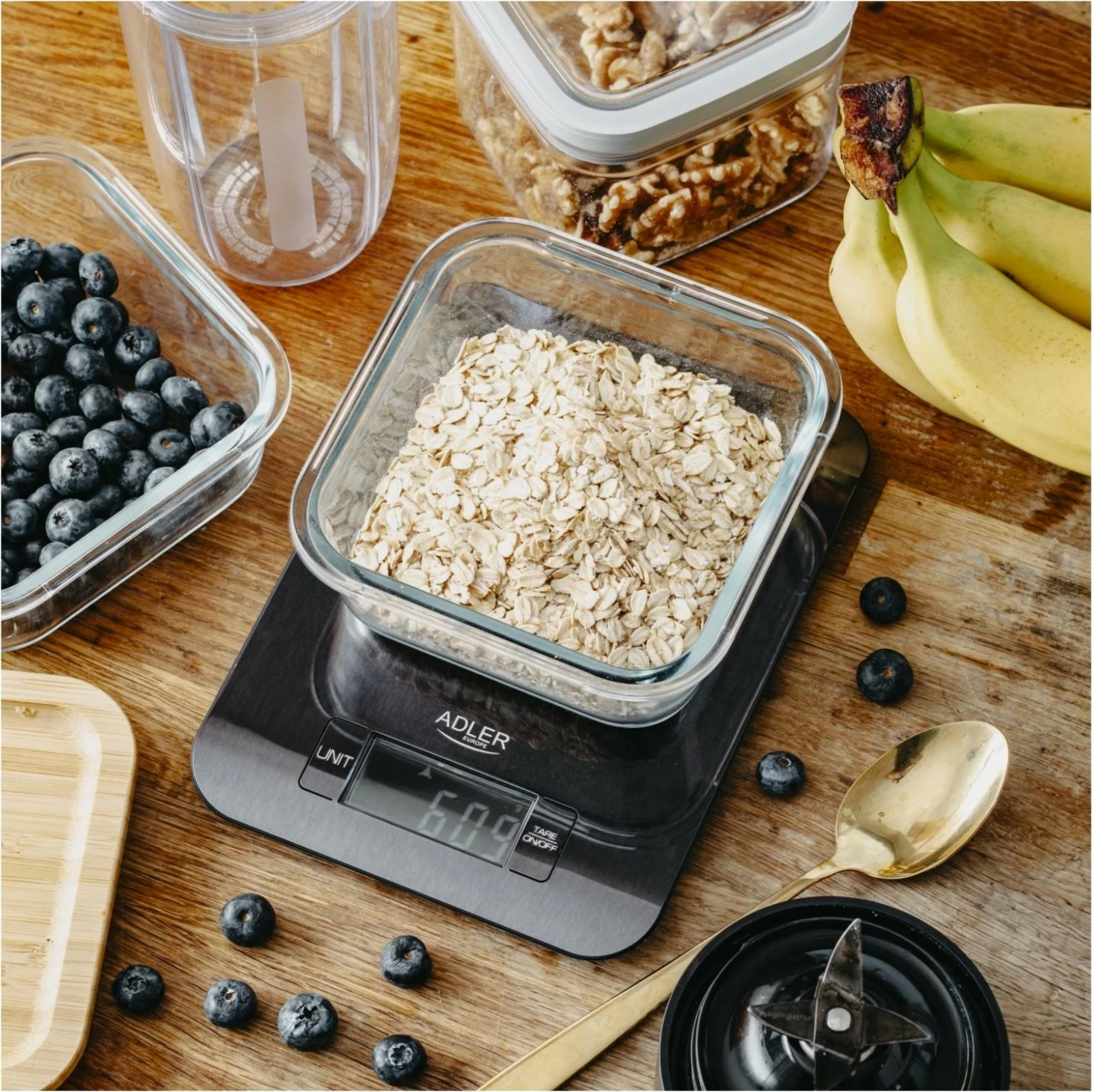 Elektronska kuhinjska tehtnica Adler AD 3183, 5 kg, črna