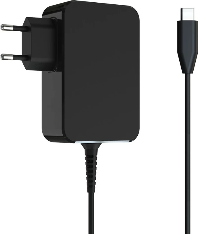 Univerzalni adapter 45 W, USB-C, črn LC-Power LC-NB-GAN-45-C