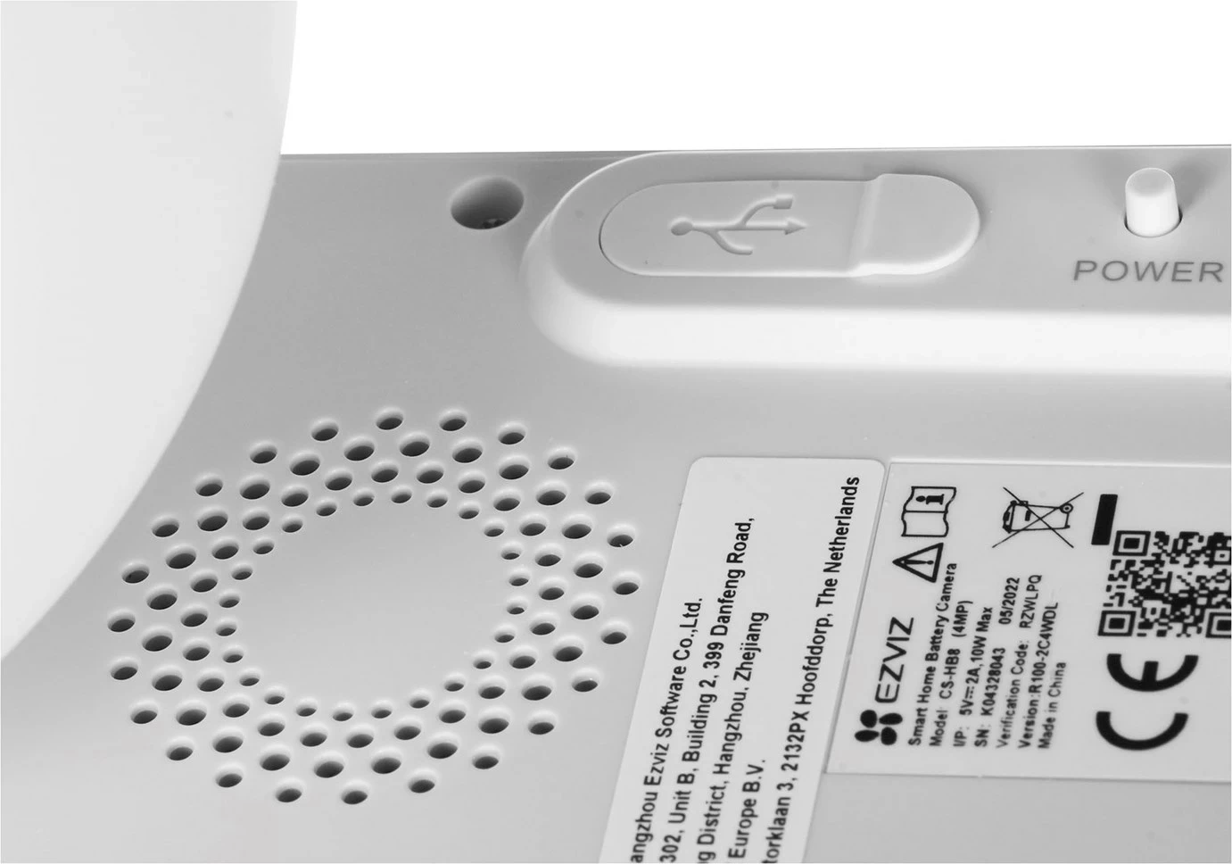 Varnostna IP kamera z sončno ploščo EZVIZ HB8, 2560 x 1440 pikslov