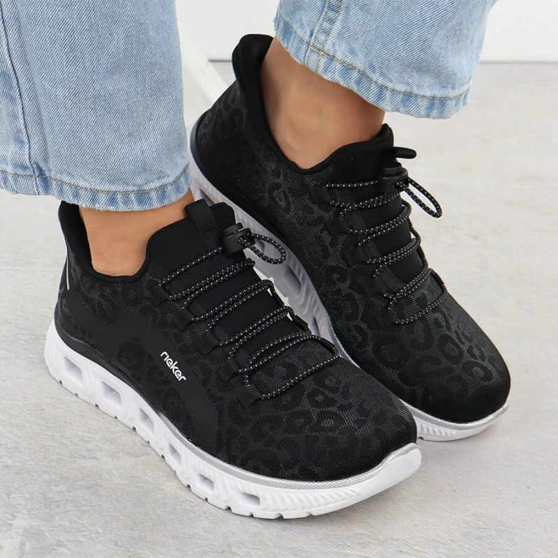 Lifestyle čevelj za ženske Rieker, črni