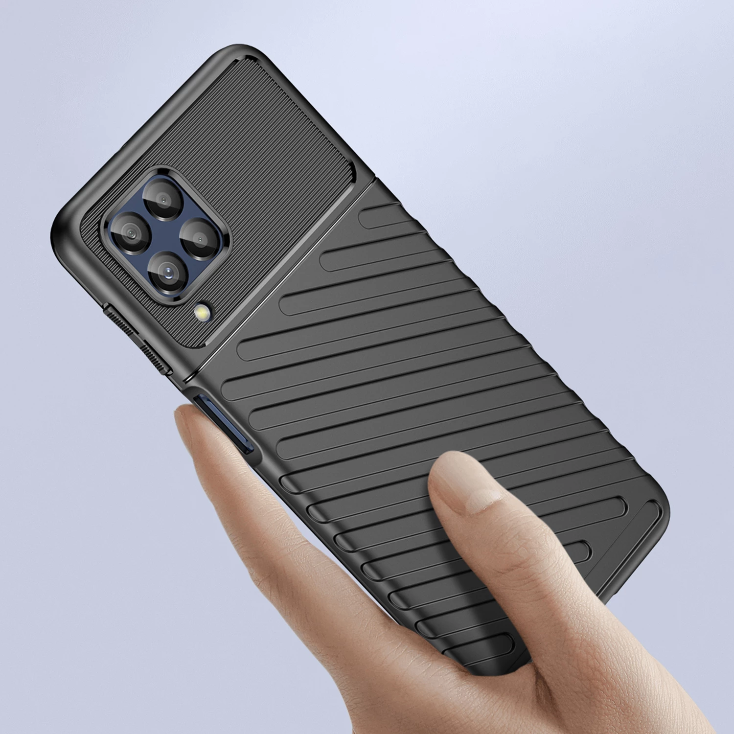 Zaščitni ovitek Hurtel Thunder za Samsung Galaxy M53 5G, črn