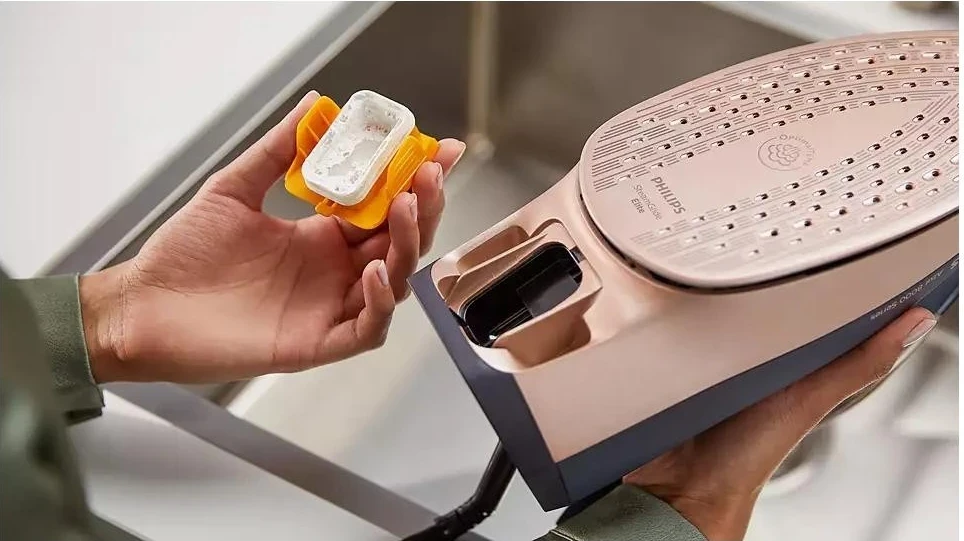 Parni likalnik Philips Azur DST8050/20, moder