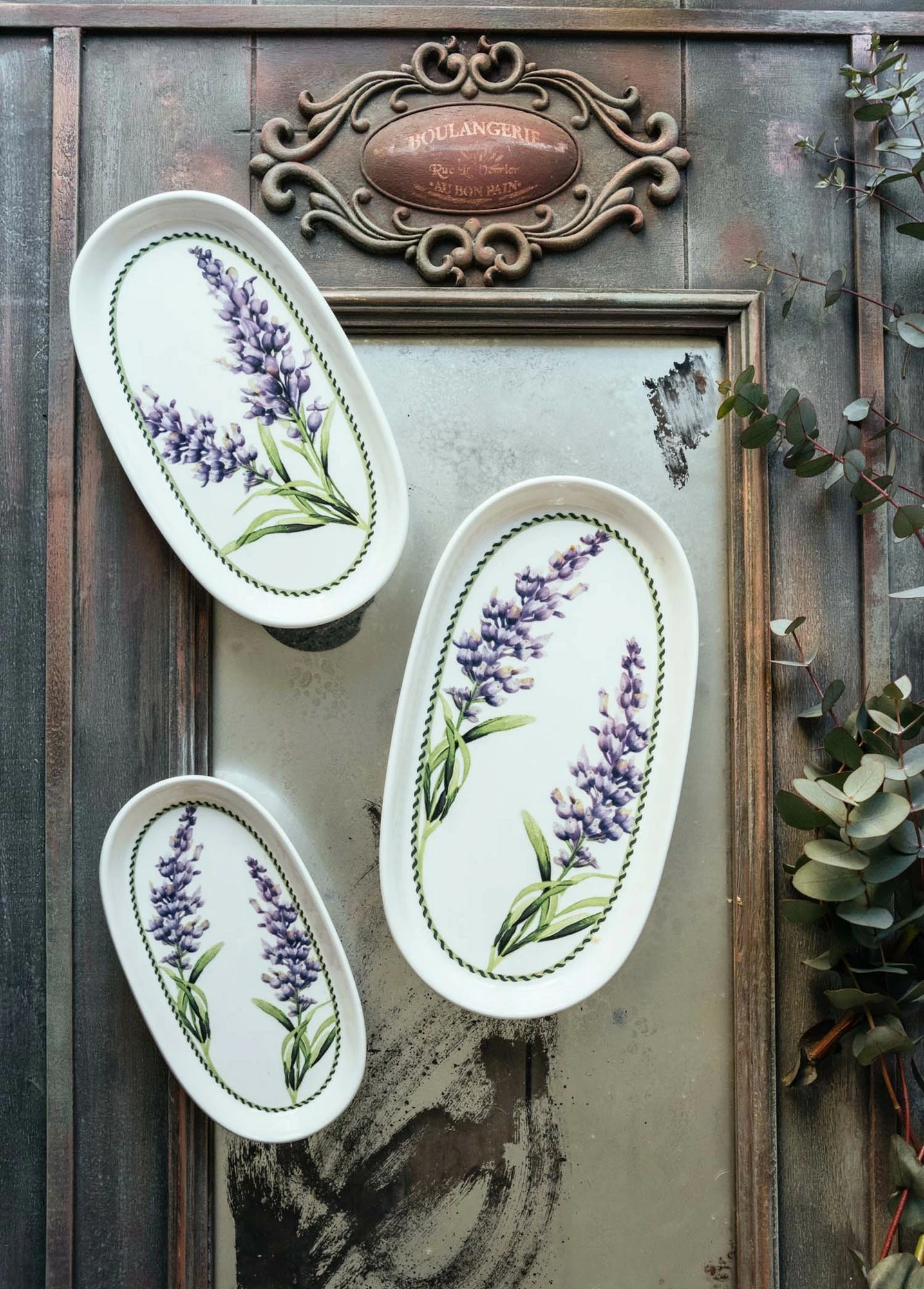 Set servirnih krožnikov (2 kosa), Hermia PRC0010, lila