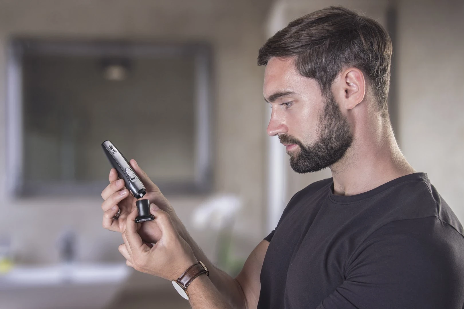 Potovalni set za nego Wahl Deluxe, inox, črn