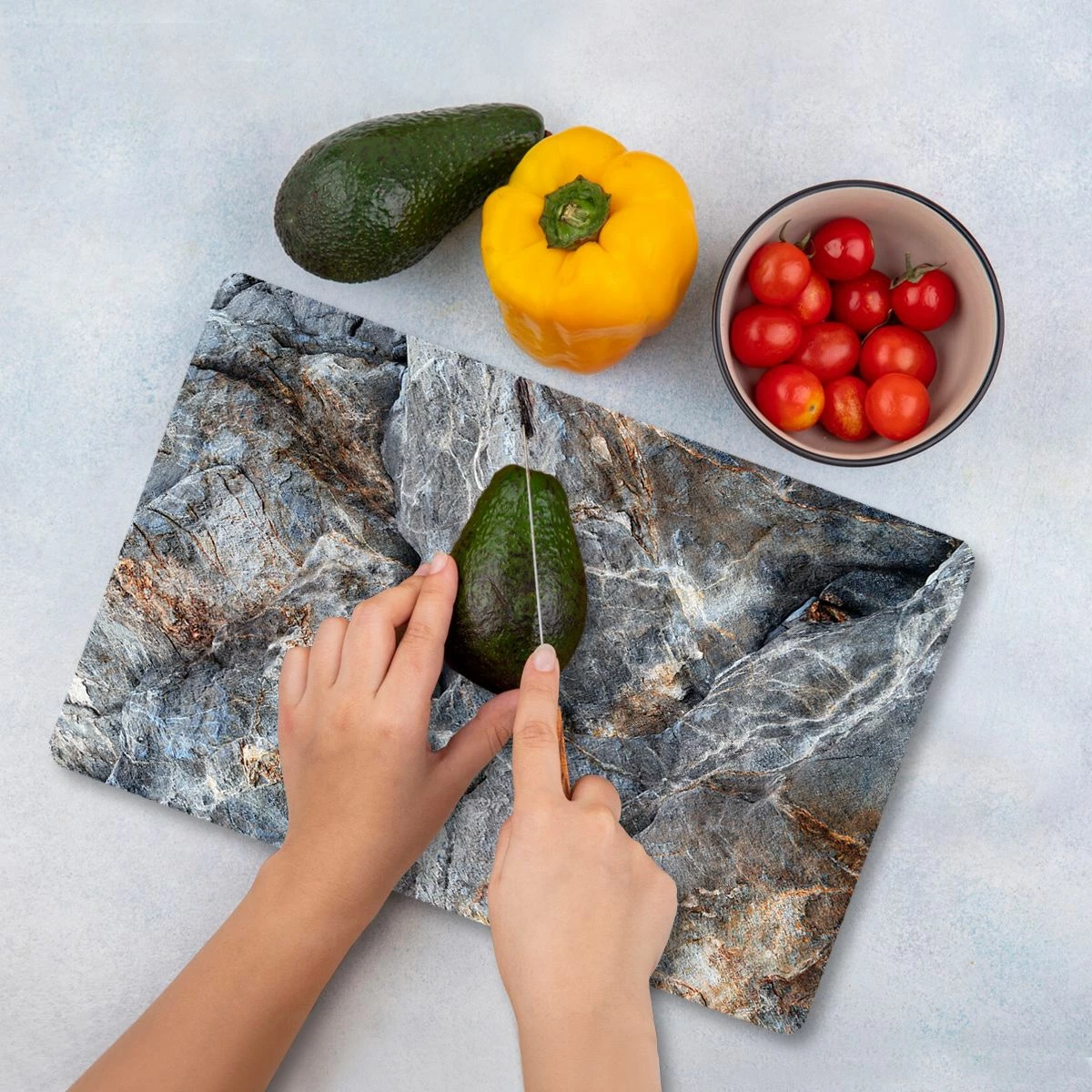 Deska za rezanje iz kaljenega stekla, večbarvna, Hermia Ckt106 - 3040, 30x40 cm