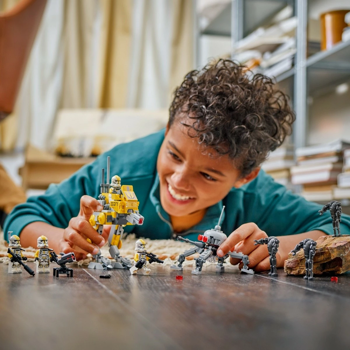 Gradbeni set LEGO Star Wars 75431, 327th Star Corps klonovski vojaki, 258 kosov