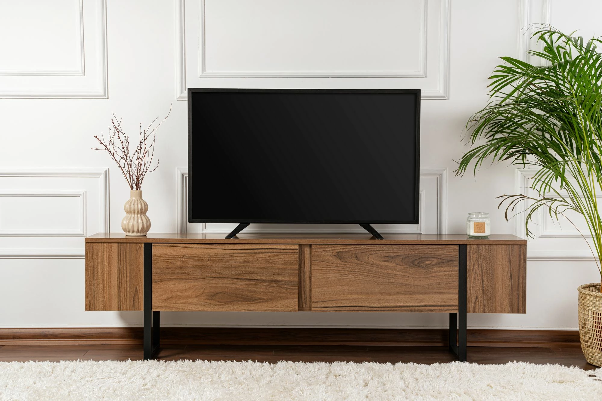 TV komoda Serenity, Nordure, oreh in črna