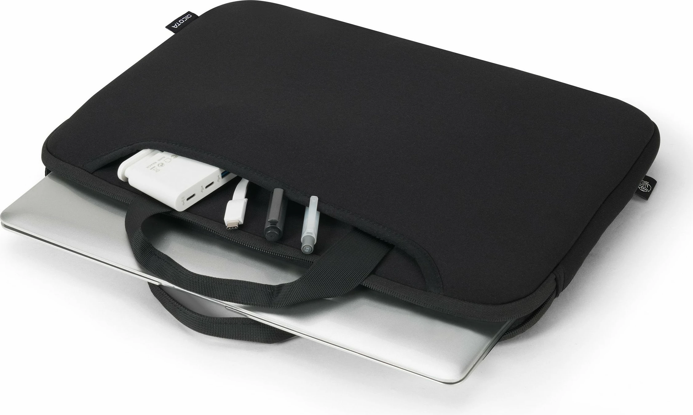 Zaščitni ovoj za prenosnik 14,1" DICOTA D32082-RPET, črn