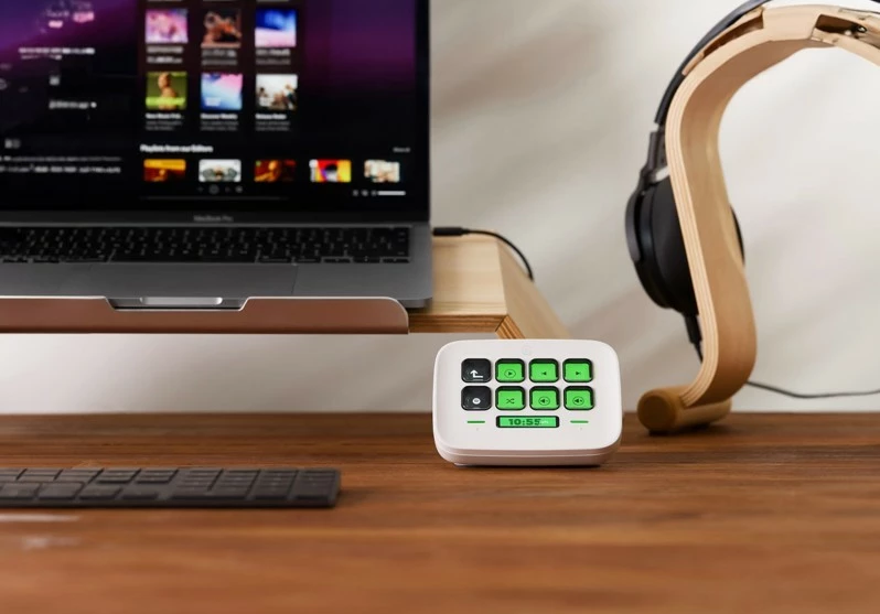 Nadzorna plošča za pretočni prenos ELGATO Neo, 8 gumbov, USB-C, bela