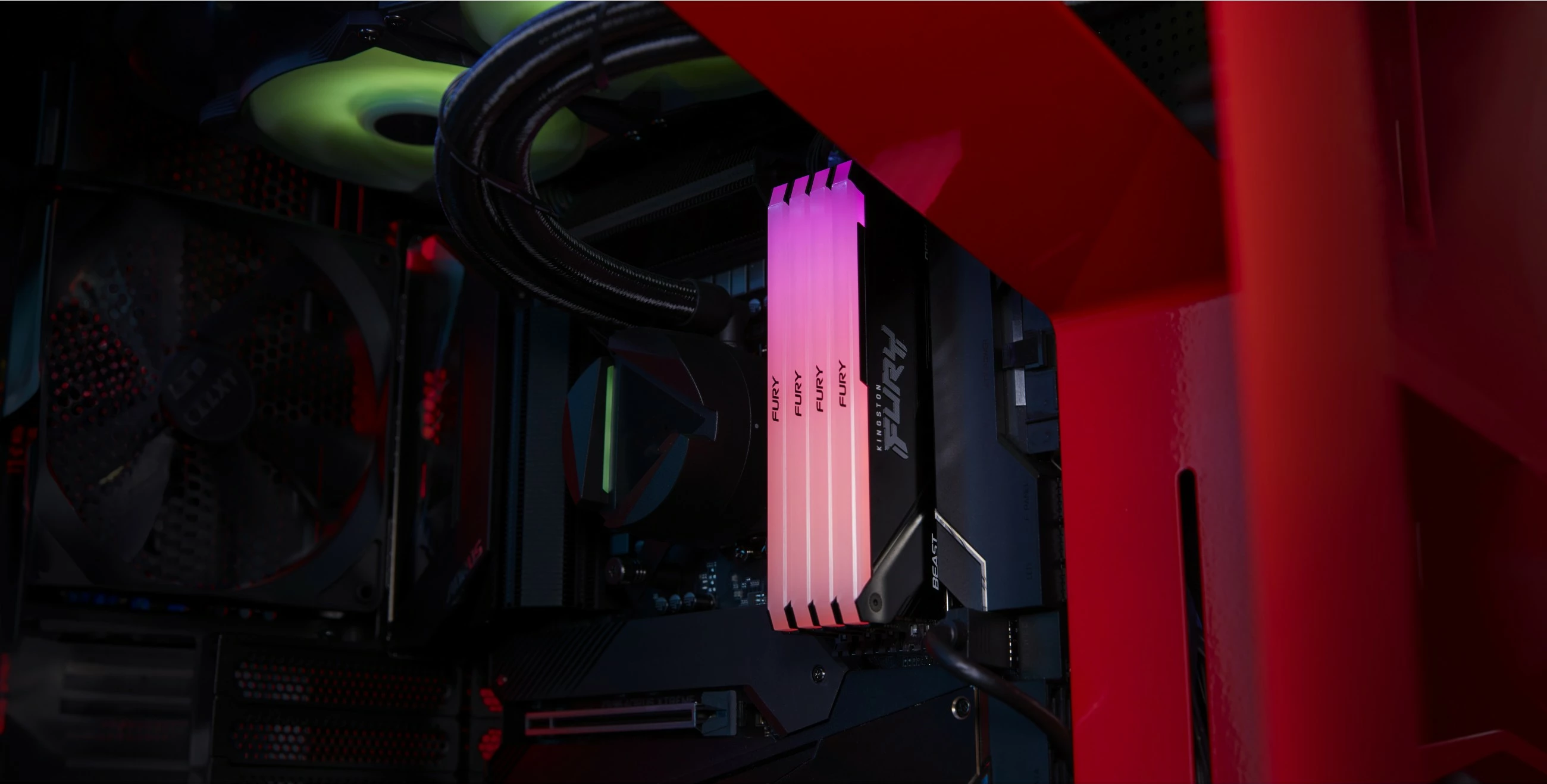 RAM pomnilnik Kingston FURY Beast RGB 16GB (2x8GB) DDR4 3200MT/s