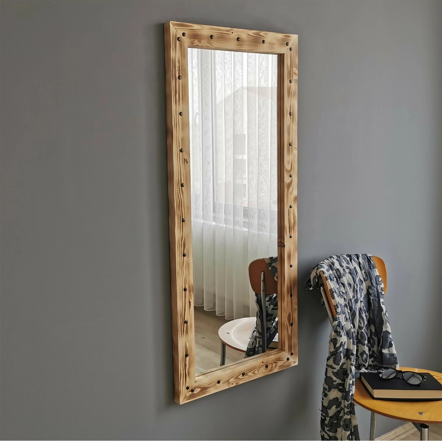 Ogledalo iz trdega borovega lesa, barva oreha, Hanah Home Z50110ES, 50x110 cm