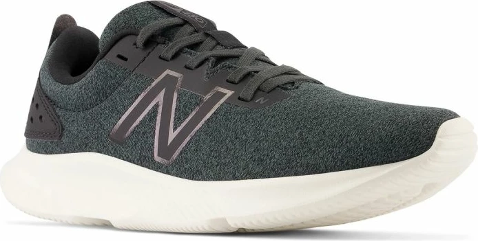 Tekmovalne tekaške atlete New Balance WE430, bele in črne