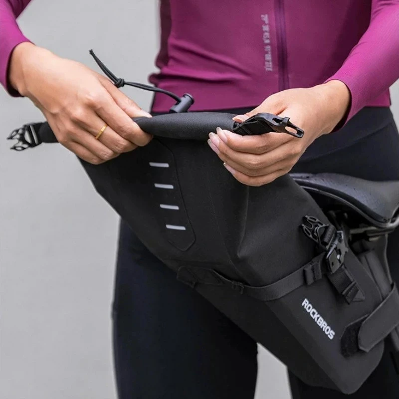 Torba za kolo, 3 L, črna, vodoodporna Rockbros 30130061001
