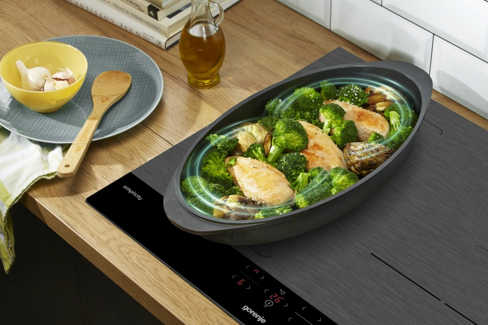 Indukcijska kuhalna plošča Gorenje GI6421SYB, 4 cona, črna