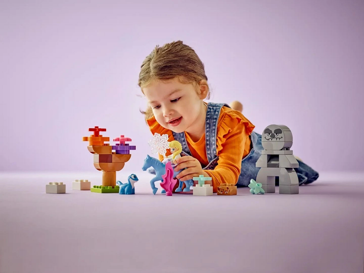 Igralni set v očarjanem gozdu, LEGO DUPLO 10418 Elsa in Bruni