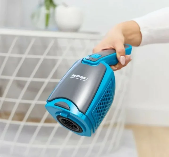 Vertikalni sesalnik brez kabla, MPM MOD-38/N, črno/moder