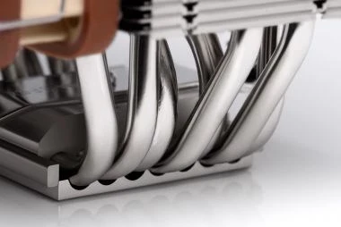 High-end procesorski hladilnik Noctua NH-U12A, 12 cm, srebrn