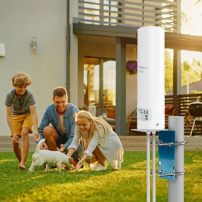 Omnidirekcijska zunanja antena Qoltec 57044 4G LTE, 5 dBi, jeklo