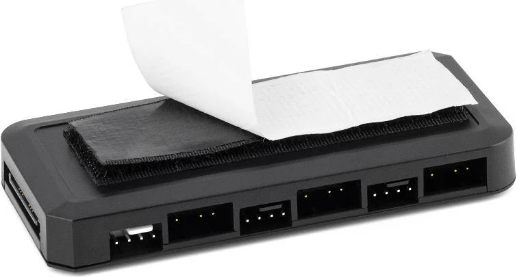 Kontrolna enota za ventilatorje in ARGB, Darkflash RC2, 6x ARGB 5V 3‑pin, 5x PWM, sinhronizacija z matično ploščo, črn