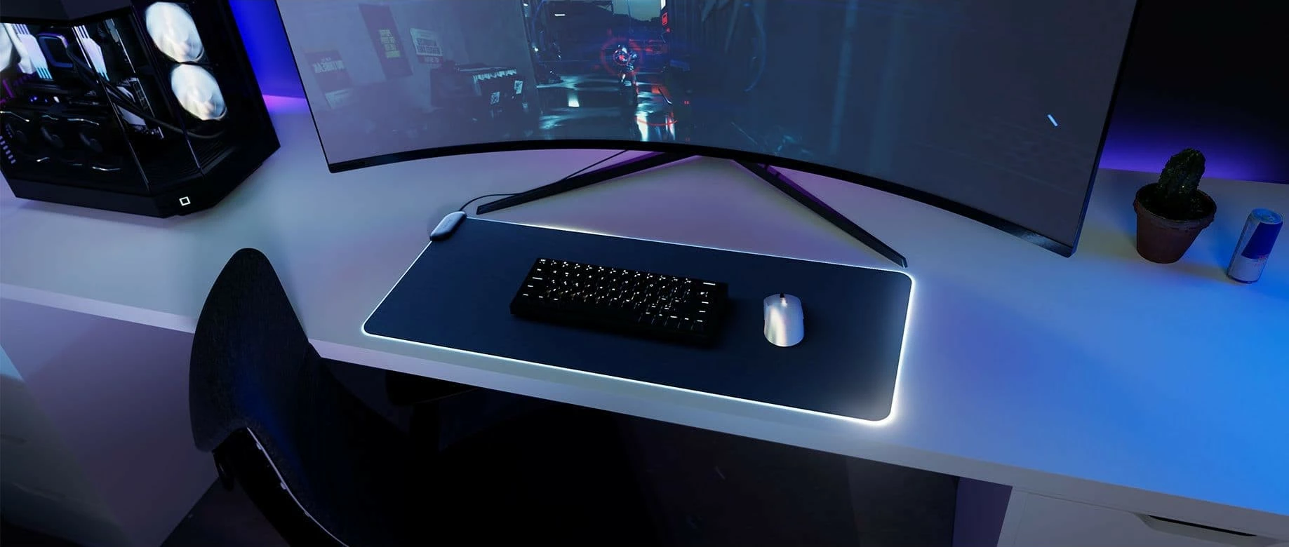 Podloga za miško z RGB osvetlitvijo HYTE CNVS