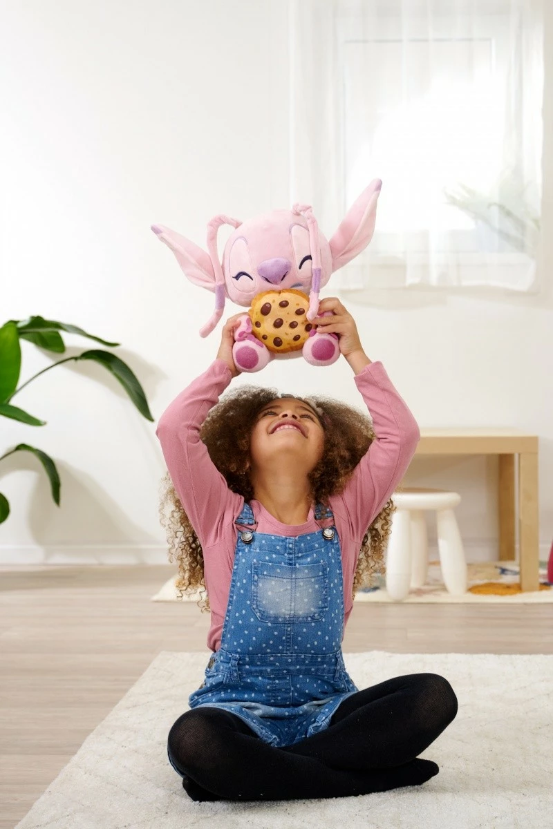 Plišasta igrača Angel z piškotom, 25 cm, večbarvna, Disney Simba