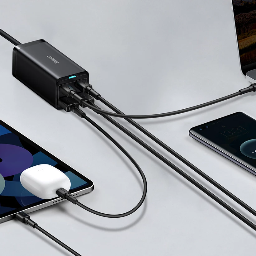Univerzalni polnilec Baseus GaN3 Pro, 100 W, 2x USB-C, 2x USB-A, črn