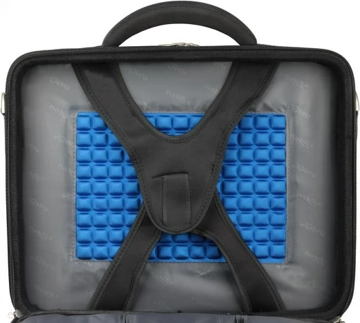 Torba za prenosnik NATEC Boxer 17,3-palčni, črna