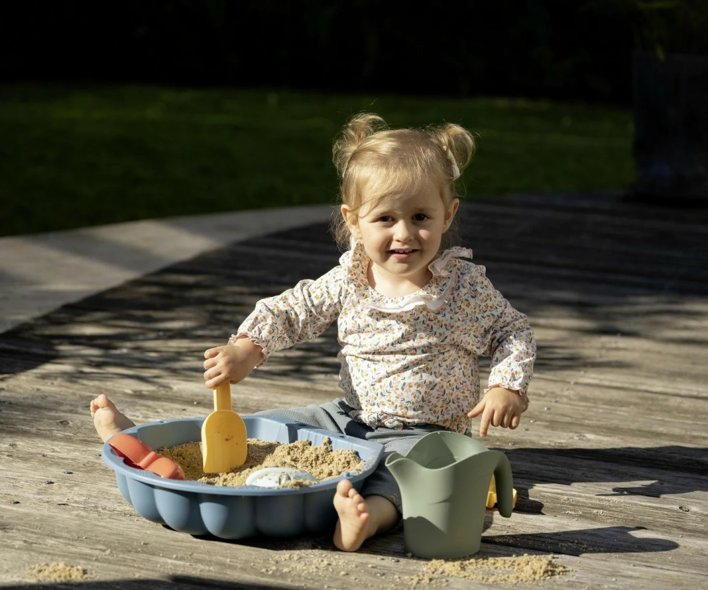 Set za igro z epskim peskom, Smoby Life, večbarven