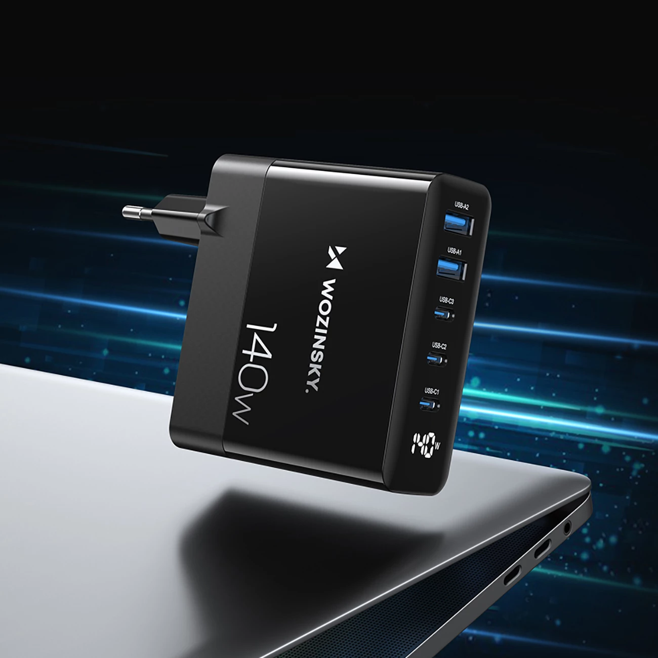Stenski polnilec 140W, 3x USB-C, 2x USB-A, črn, Wozinsky CGWCB