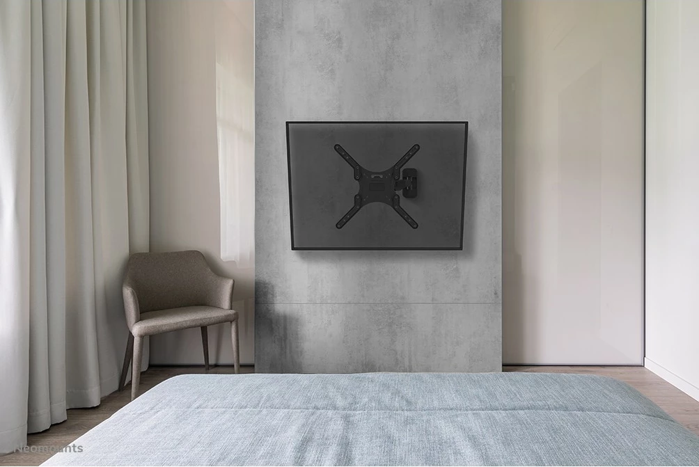 Stenski nosilec za TV Neomounts WL40-540BL14, full motion, 32–55 in, VESA 400x400, črn