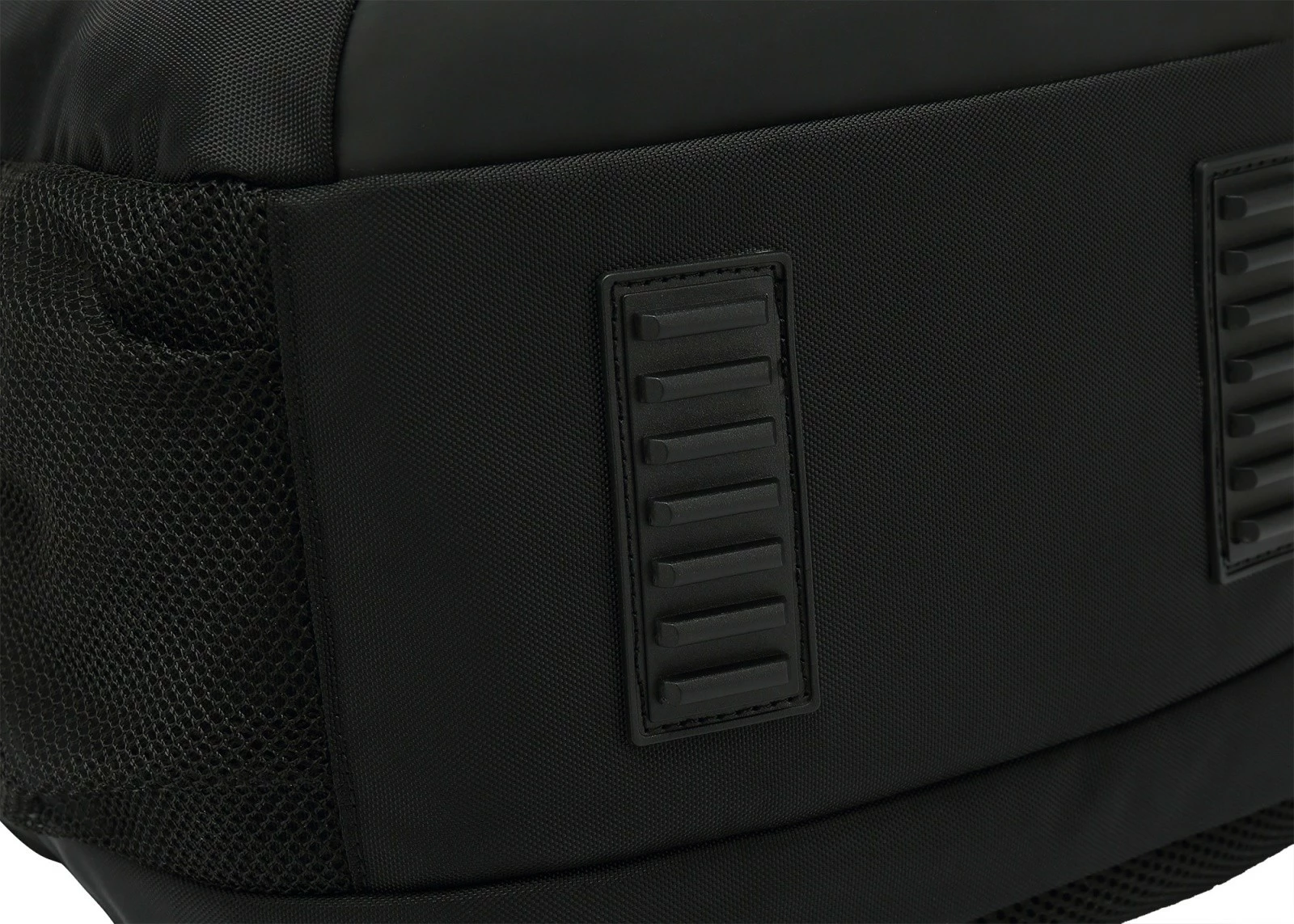 Nahrbtnik za prenosnik YENKEE YBB 1502 FLASHPACKER, 15.6", črn