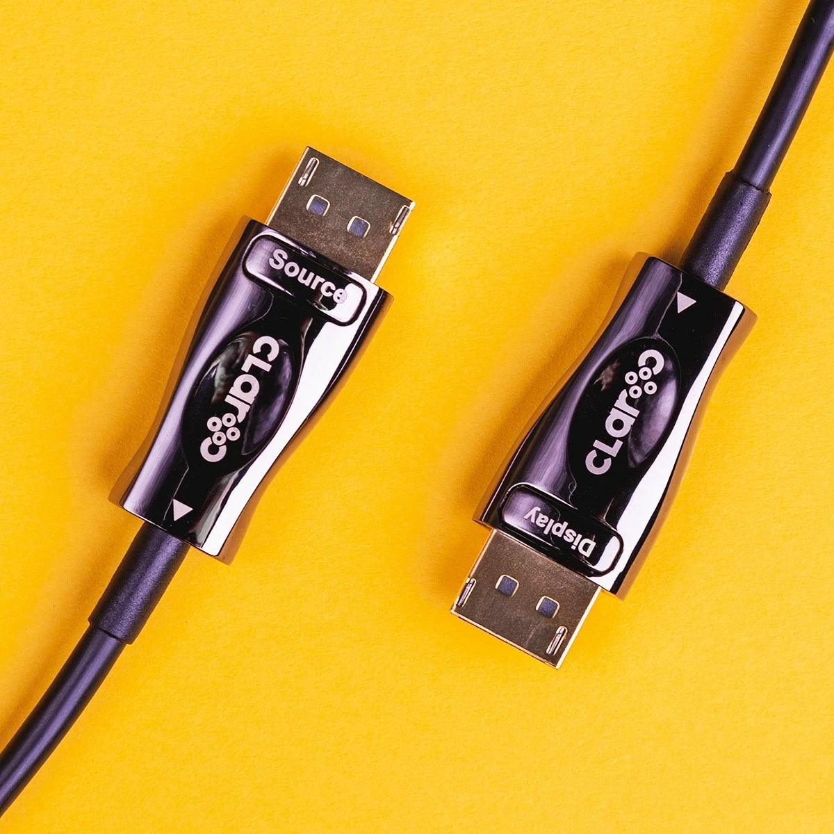 Optični kabel DisplayPort 1.4 AOC 8K 20 m, Claroc, črno-siv