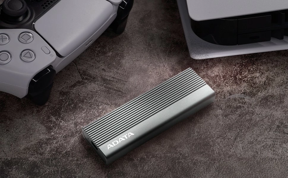 Zunanje računalniško ohišje za SSD Adata EC680, M.2, USB 3.2 Type-C, sivo