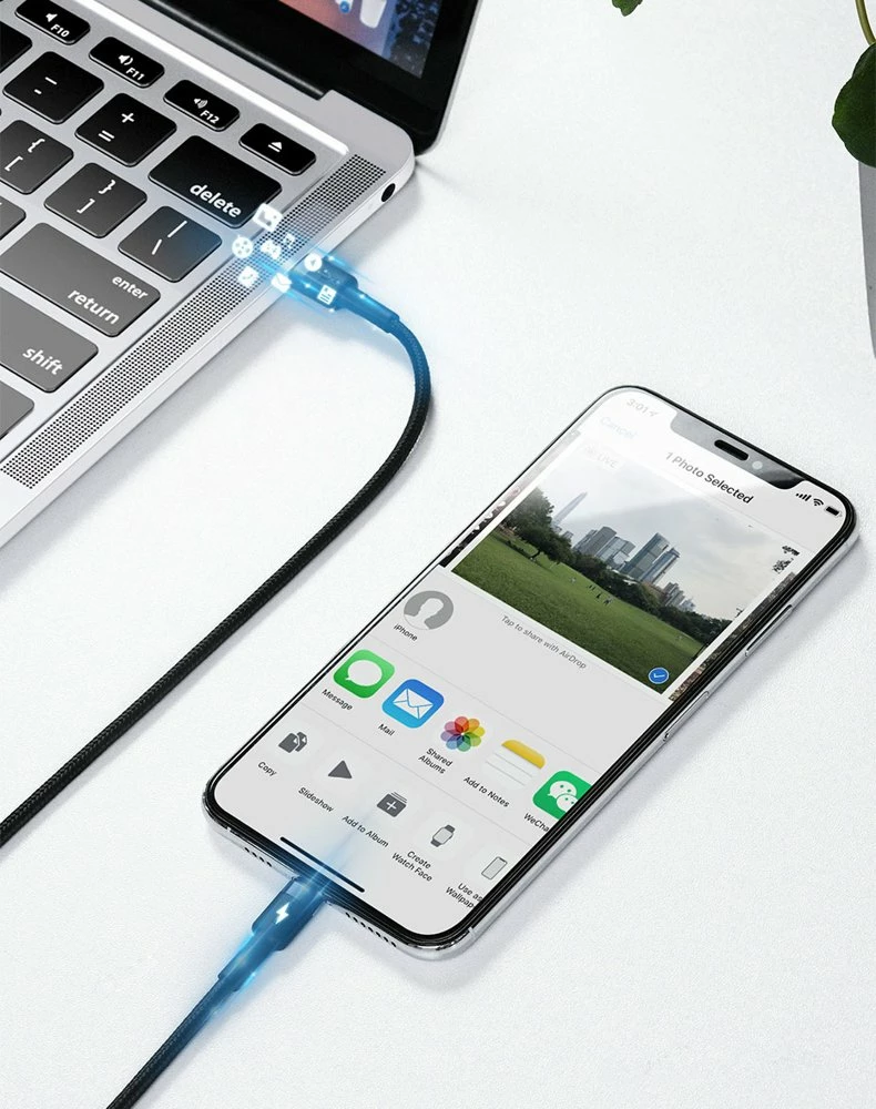 Kabel USB-C na Lightning Baseus Cafule CATLKLF-G1, 1 m, 18 W, črno/siv