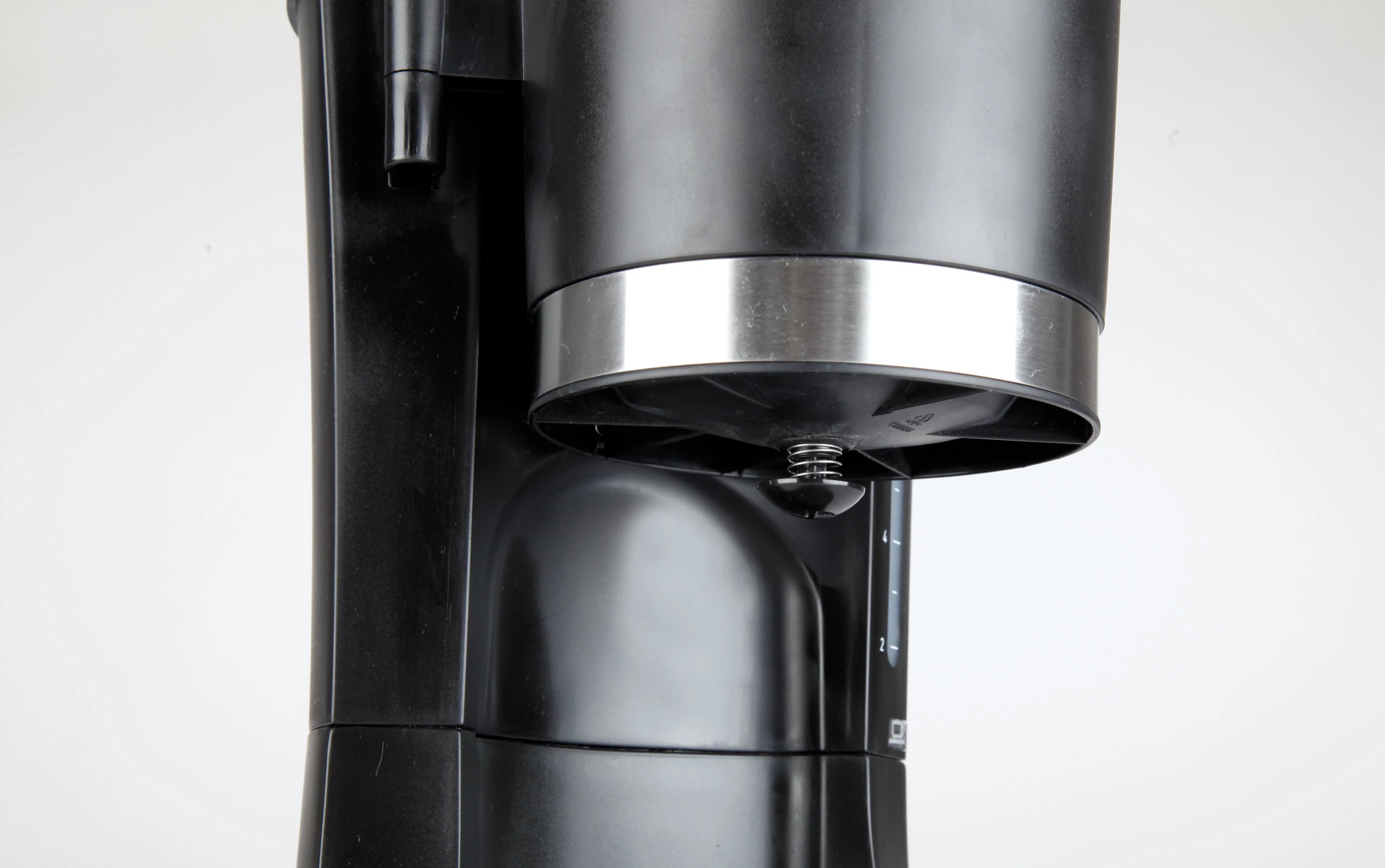 Kavni aparat JATA DRIP CA290, 680 W, črn