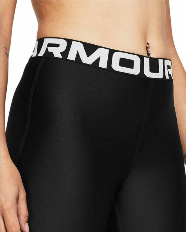 Kratke hlače za ženske Under Armour, črne