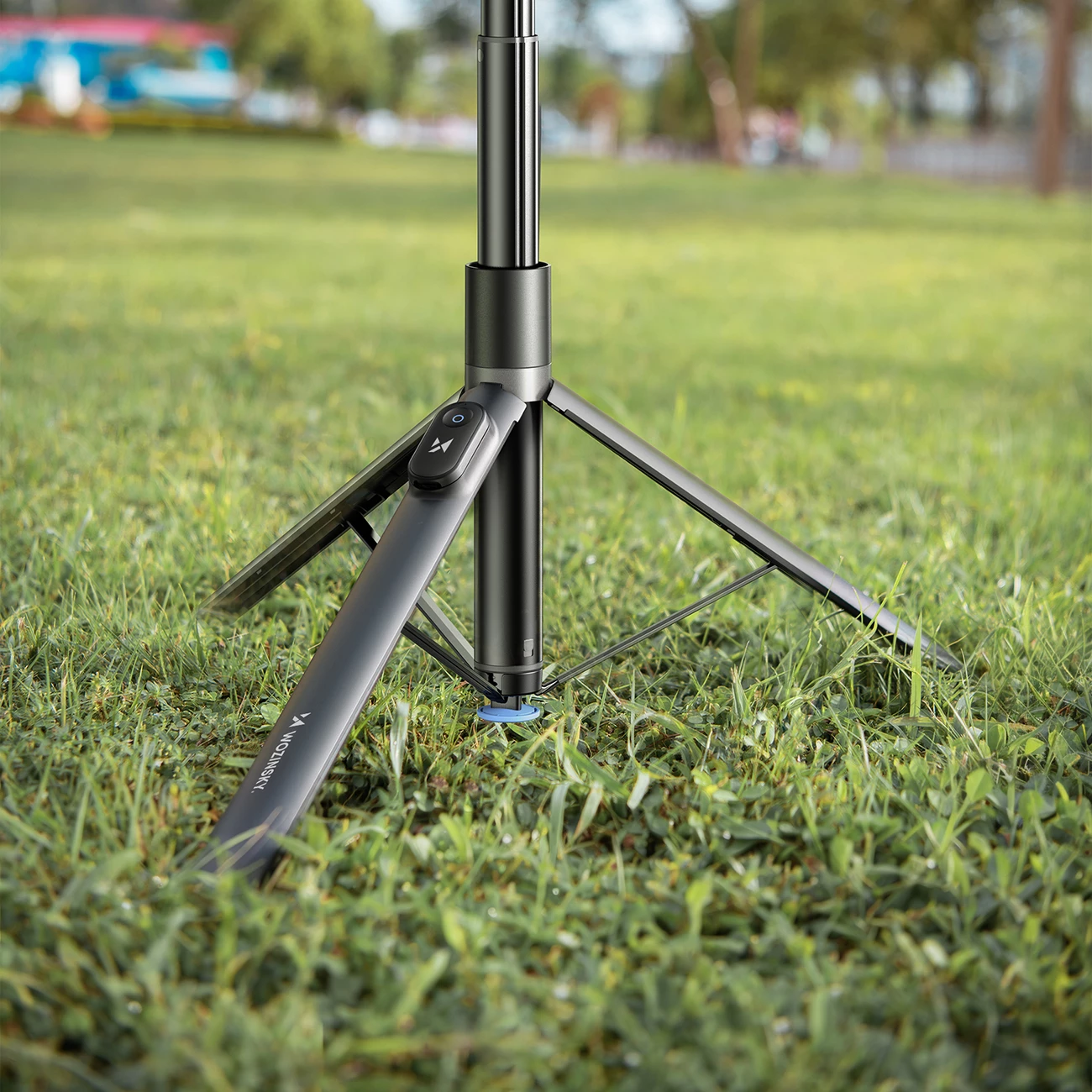 Selfie palica z samodejno odpirajočimi se nogami, trinožnik, 1,7 m, črna, Wozinsky WRZP1