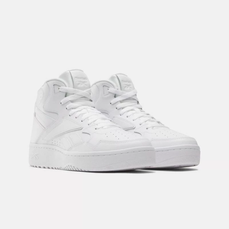 Superge, Reebok, bele