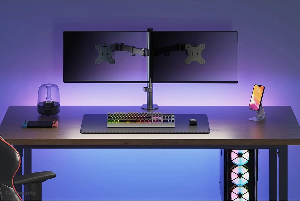 Krajša arm za dva monitorja Neomounts Newstar FPMA-D550DBLACK, 8 kg, 10"-32", črn