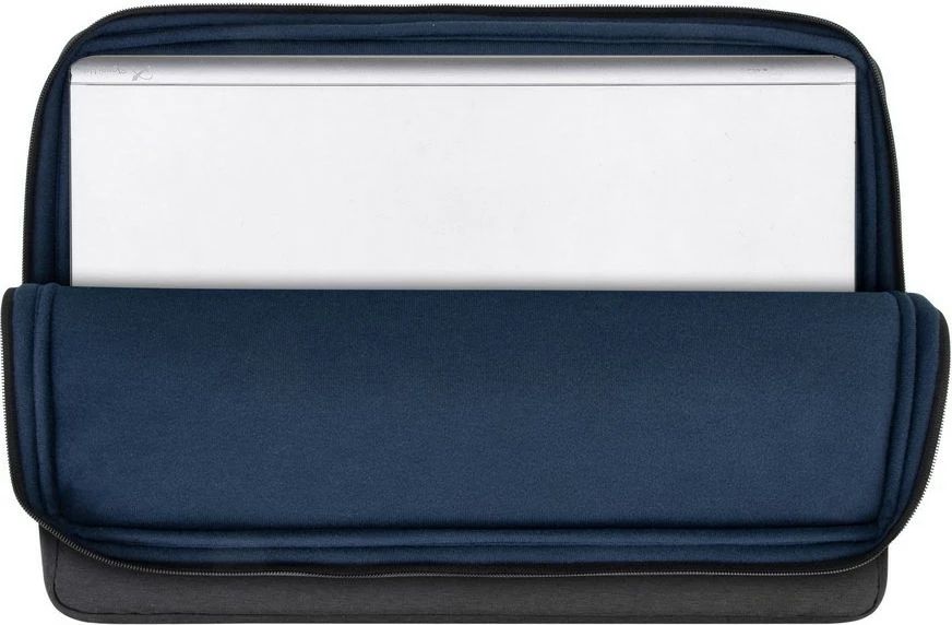 Sleeve za prenosnik Suzuka 17,3 inch, RIVACASE, črn