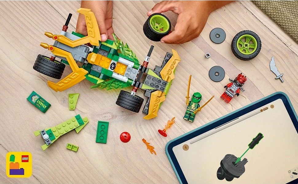 Gradbeni set LEGO Ninjago Lloyd’s Actionflitzer 71828, 181 kosov, večbarven