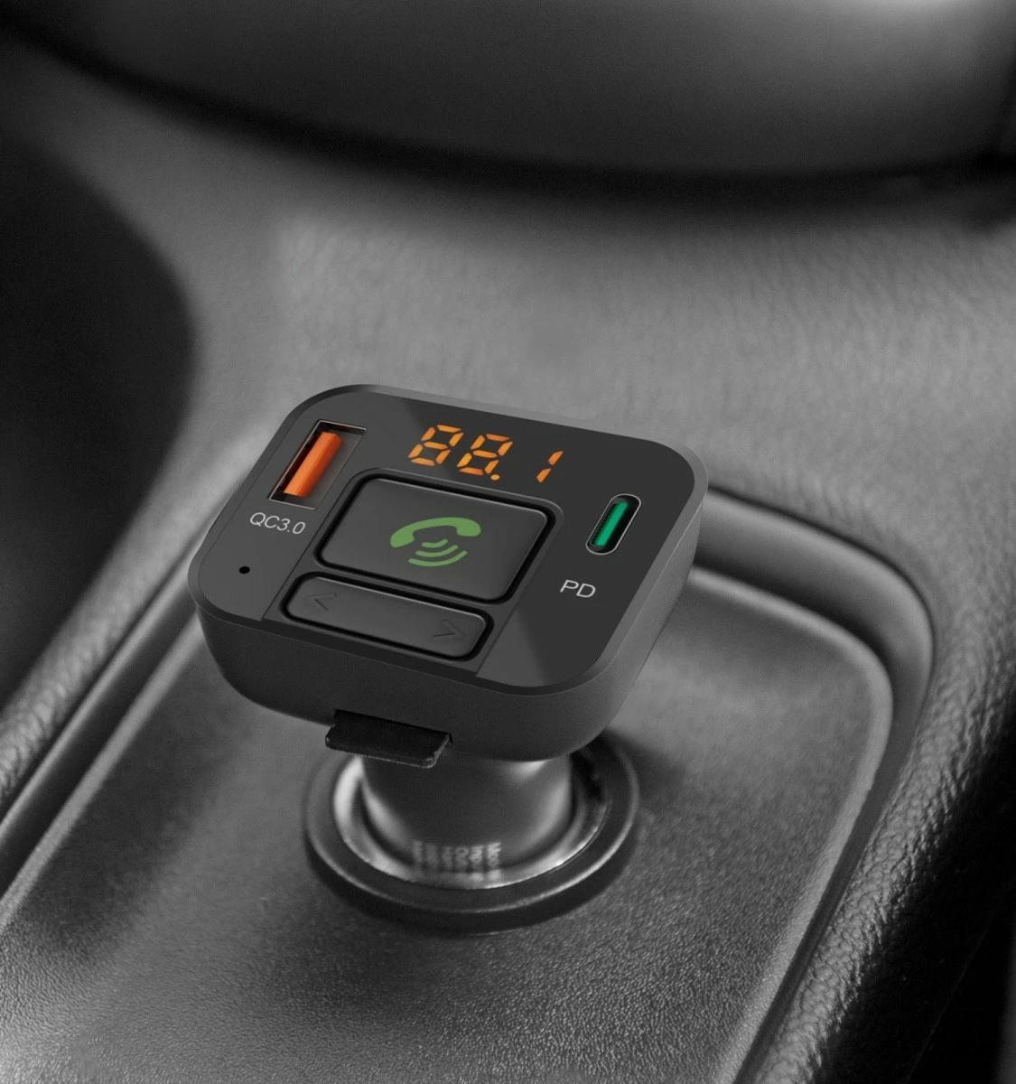 Bluetooth FM predvajalnik, polnilec 20W Hama 14169, srebrn