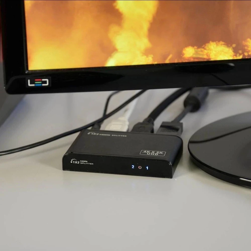 Razdelilec HDMI za 2 zaslona Techly IDATA HDMI2-4K2, 2x HDMI