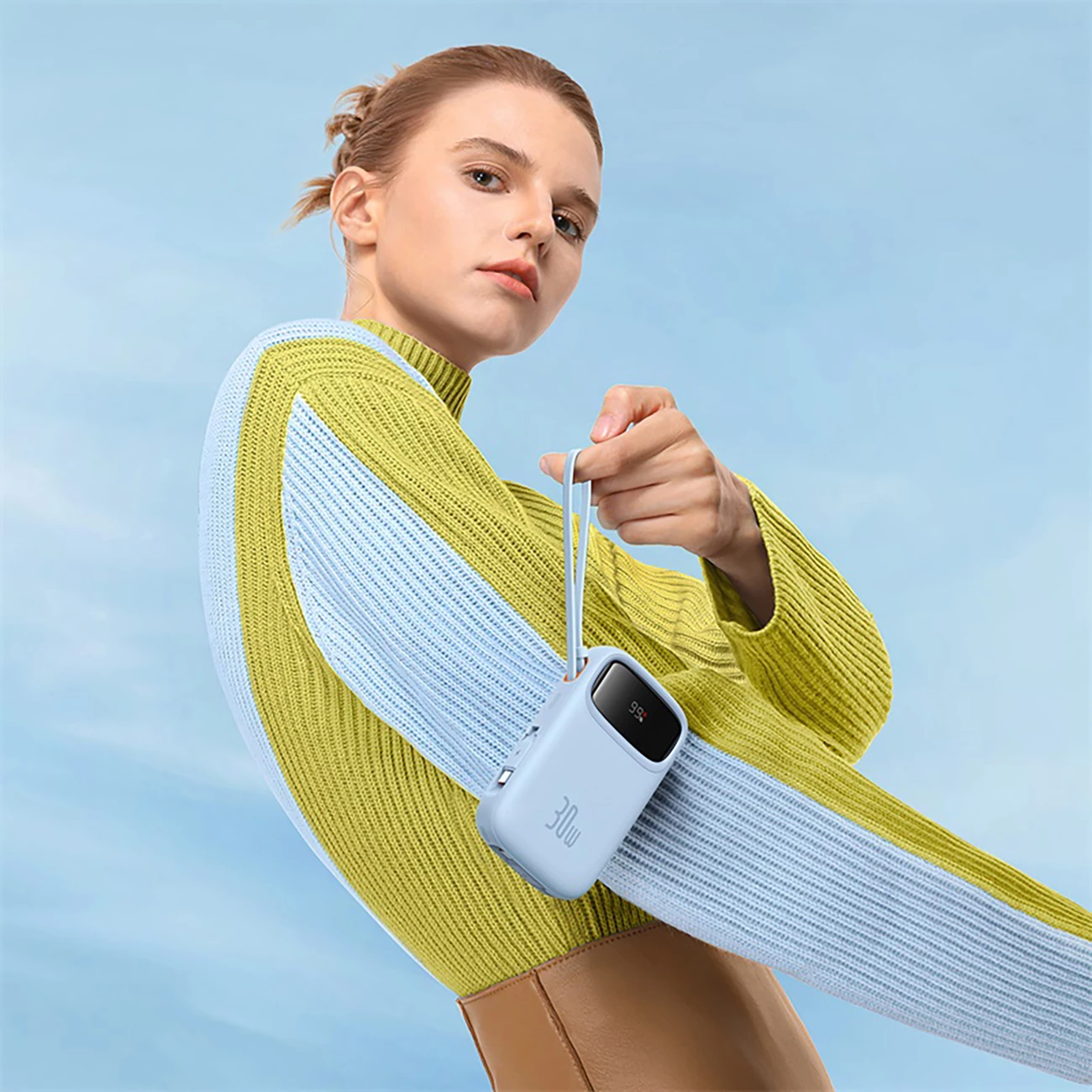 Kompakten powerbank, Baseus QPow 2, 10000 mAh, 30 W, z integriranim kablom USB-C, moder