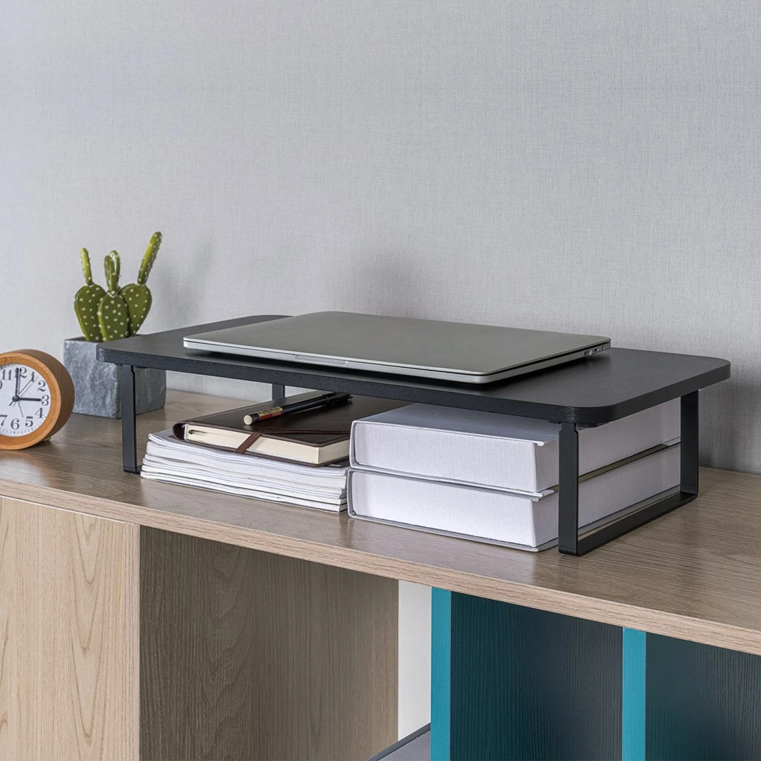 Stojalo za monitor/prenosnik, do 32", 20 kg, črno Maclean MC-933